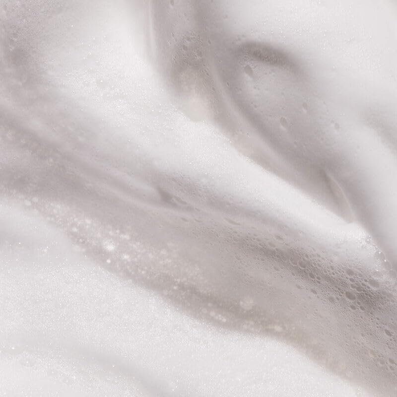 Living proof Full Thickening Mousse