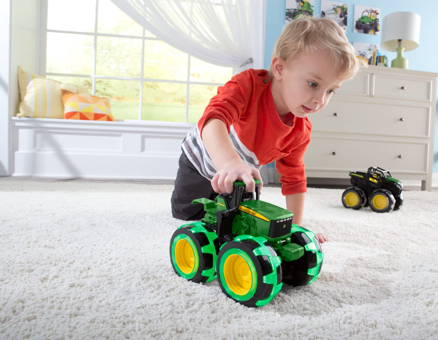 TOMY Monster Treads Lightning Wheels John Deere Tractor Toy – Motion-Activated Lights, Monster Truck Fun, Ages 3+ Frustration-Free