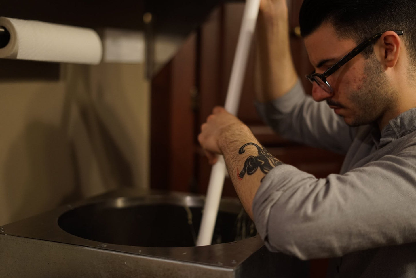 ace high Unscented Hair Clay, Strong Hold, Satin to Matte Finish, Adds Texture and Thickness, 4oz