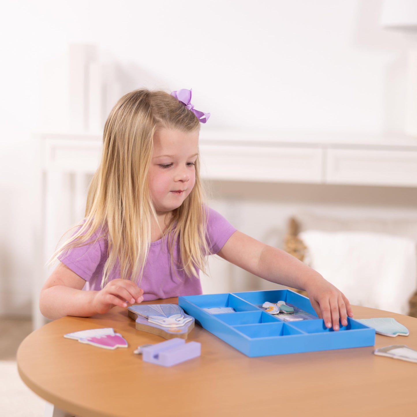 Melissa & Doug Disney Princess Cinderella Magnetic Dress-Up Wooden Doll Pretend Play Set (30+ pcs)