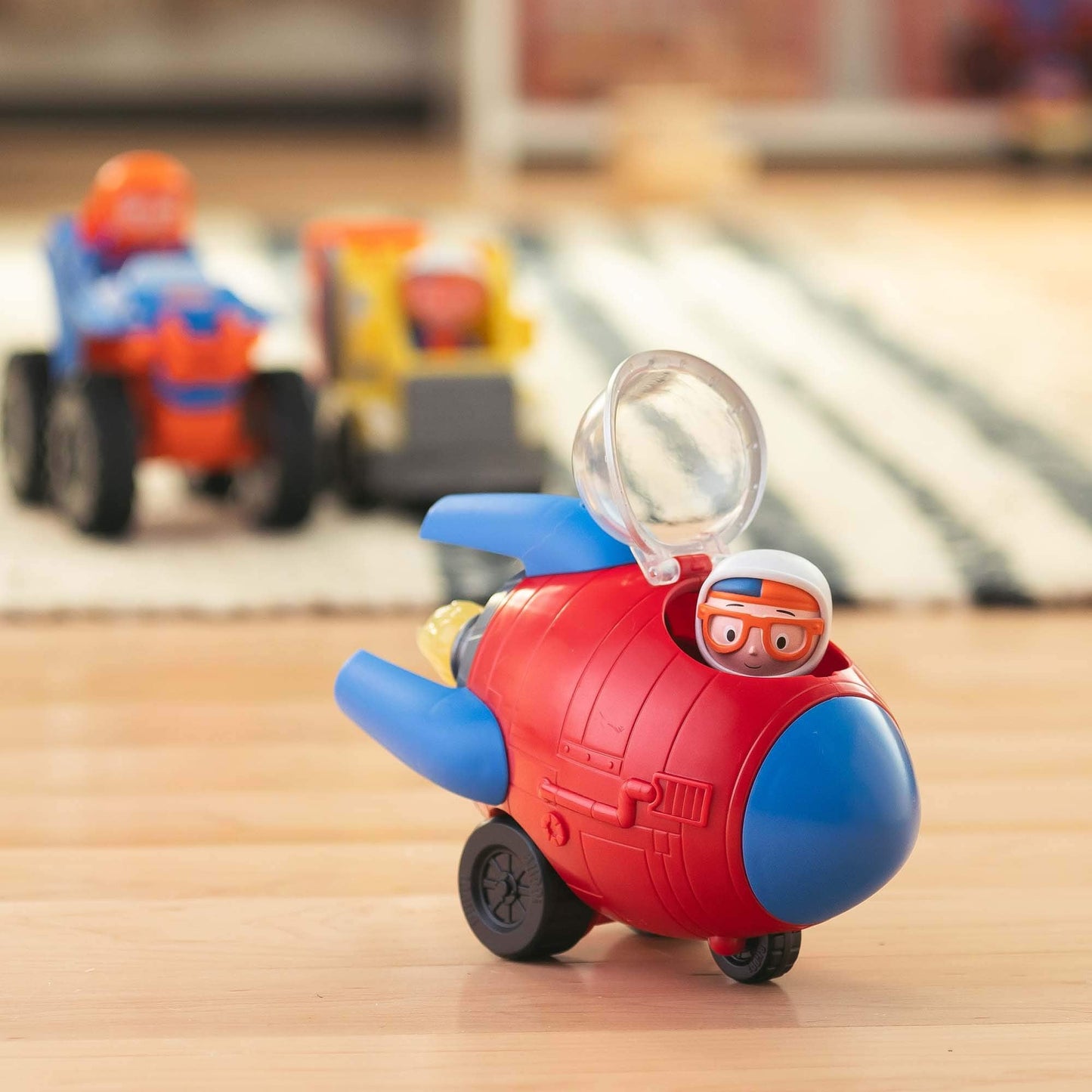 Blippi Rocket Ship Mini Vehicle with Freewheeling 2” Figure - Imaginative Play Toy for Toddlers & Preschoolers