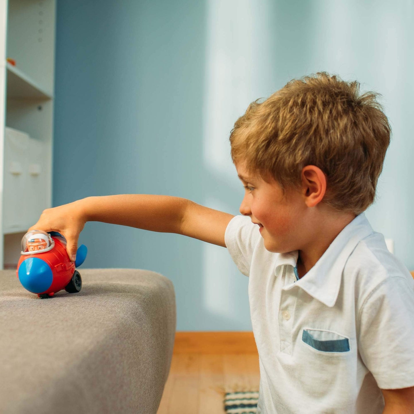 Blippi Rocket Ship Mini Vehicle with Freewheeling 2” Figure - Imaginative Play Toy for Toddlers & Preschoolers