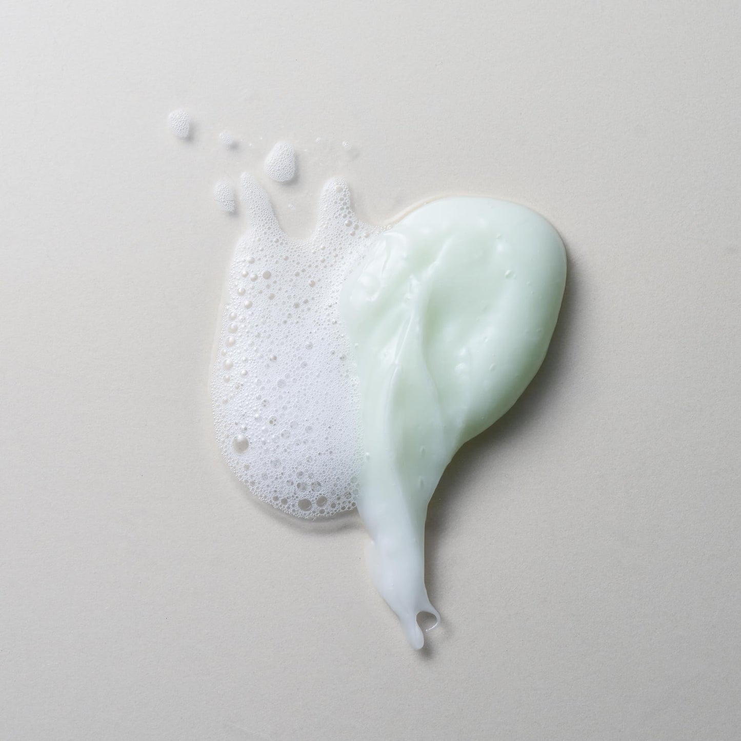 Divi Hydrating Shampoo & Conditioner Set – Cleanses, Removes Buildup, Hydrates & Strengthens All Hair Types, Vegan & Cruelty-Free