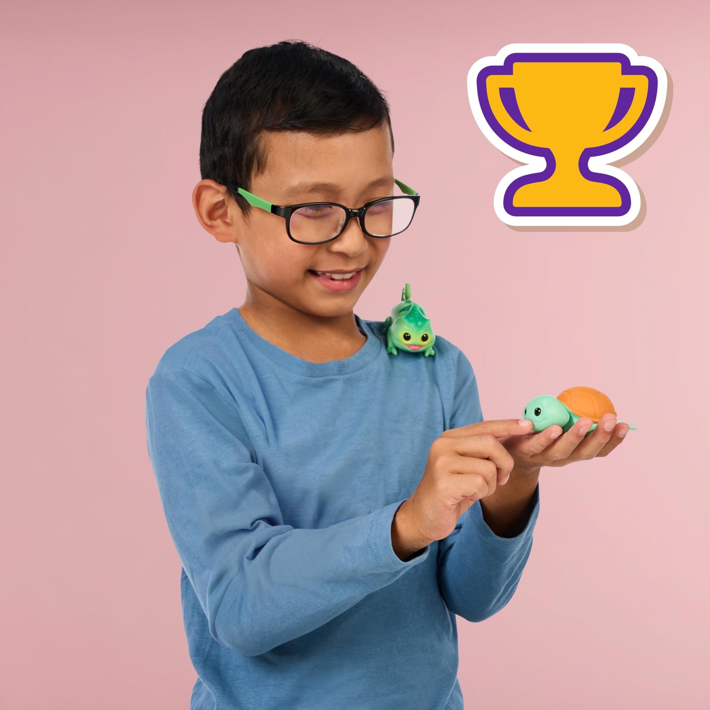 Little Live Pets Needees Electronic Toys, Interactive Wearable Toy Pets with 50+ Sounds and Score Tracker, Portable Pet Toys for Kids of Ages 5+