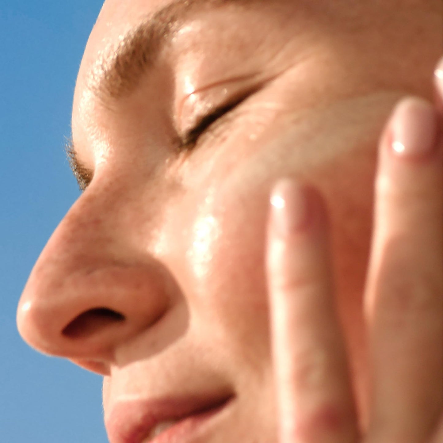 Hawaiian Tropic Weightless Hydration Sunscreen Lotion SPF 30 for Face, 1.7oz – Travel Size Sunblock, Beach & Summer Essentials