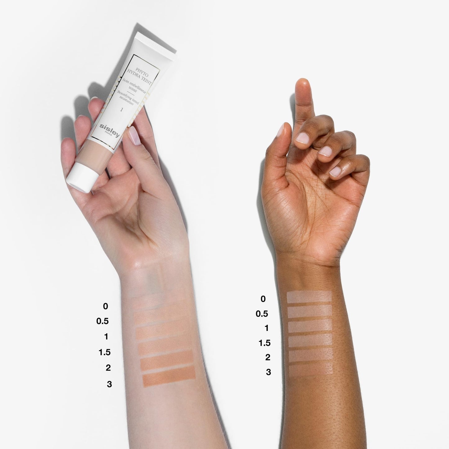 Sisley Paris Phyto-Hydra Teint Tinted Moisturizer No. 1 Light, 40 mL – Evens, Corrects & Illuminates for a Glowy Bare-Skin Finish