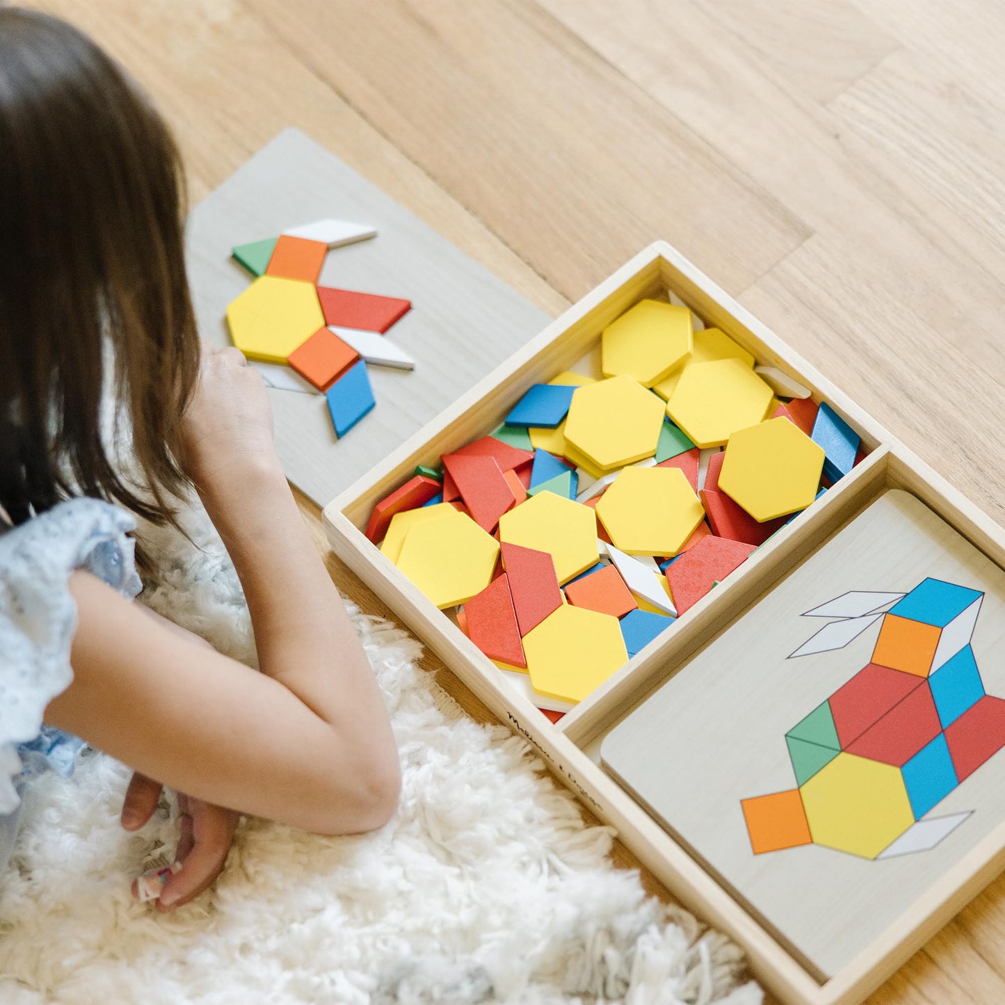 Melissa & Doug Pattern Blocks & Boards Set - 120 Wooden Shape Tiles, 5 Double-Sided Puzzle Boards, Montessori Tangram Toy for Kids