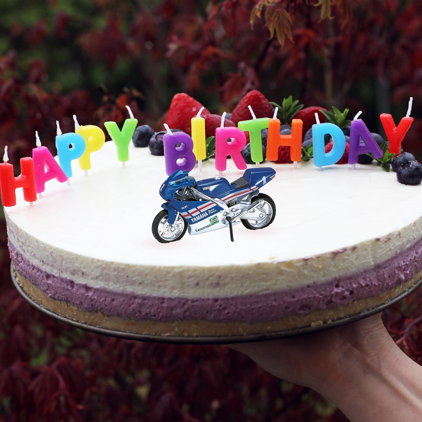 Welly Die Cast Vespa 150 (1970), 1:18 Scale, Collectible Model Scooter Moped