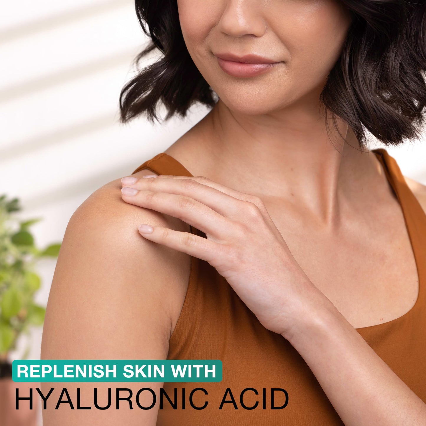 Neutrogena Sun Rescue After Sun Spray with Hyaluronic Acid, Vegan Lightweight Hydrating Mist for Skin & Body, 6.7 oz