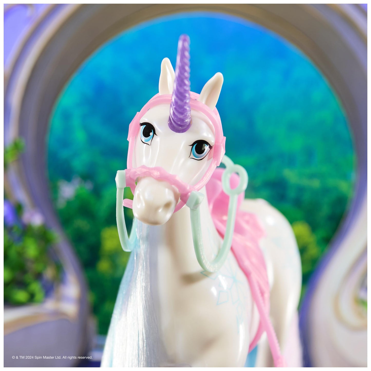 Unicorn Academy, Glacier with 2 Riding Accessories, 11”, Compatible with Layla, Dolls & Unicorn Toys for Girls Ages 4 and up
