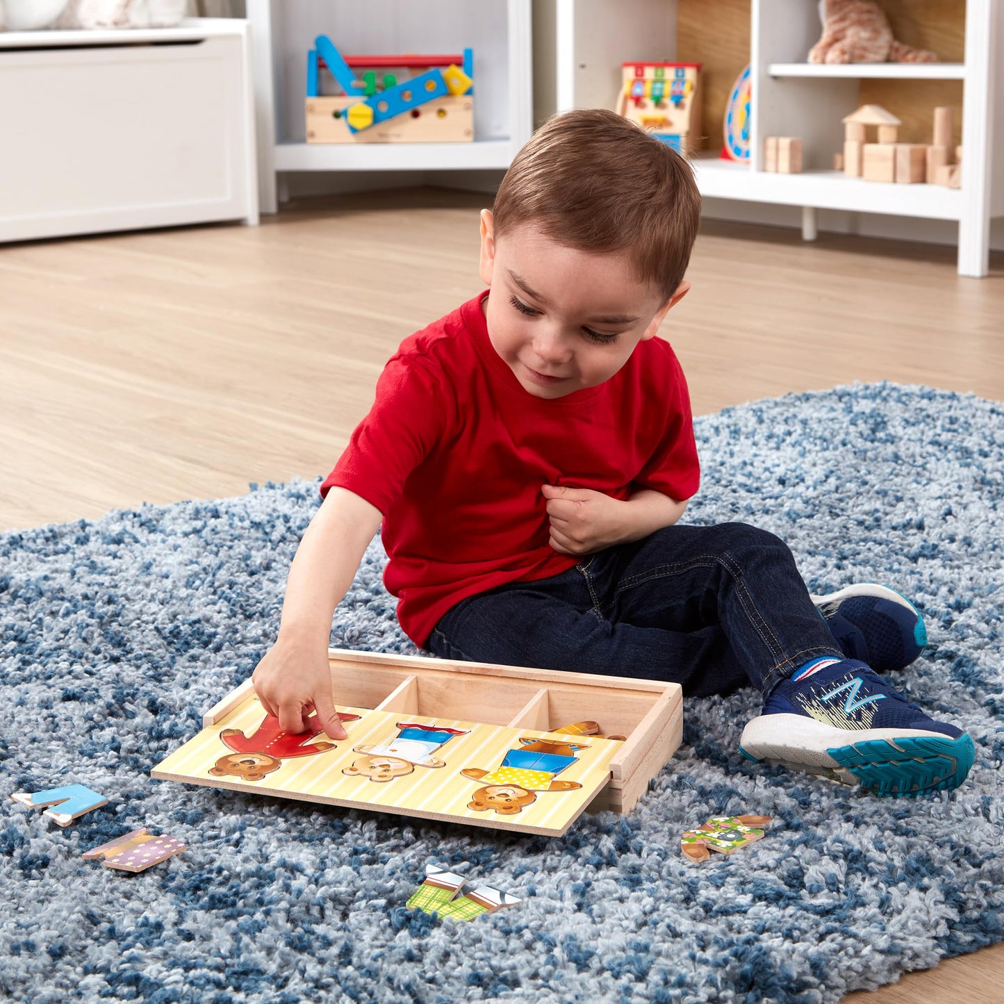 Melissa & Doug Wooden Bear Family Dress-Up Puzzle – 45-Piece Mix & Match Outfit Toy with Storage Case, Educational Sorting & Matching for Toddlers 3+