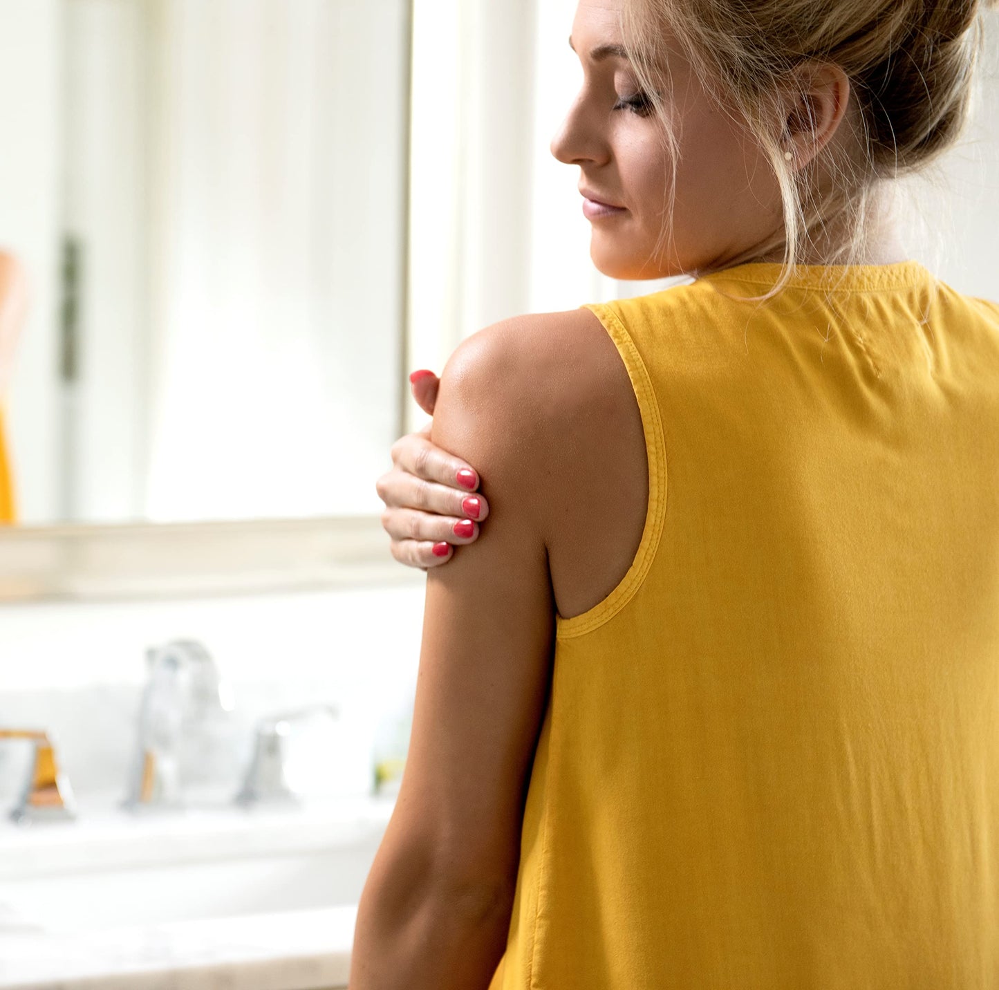 Australian Gold Moisturer Lock Tan Extender Lotion, Enriched with Vitamin E, Aloe Vera, 16 Fl Oz