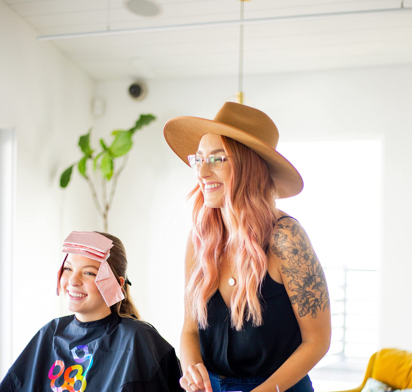 FRAMAR Rosé Hair Foil – Embossed Salon Foil Roll for Highlighting & Balayage, Non-Slip Grip, Easy Cut & Use, 320 ft, Perfect for Stylists