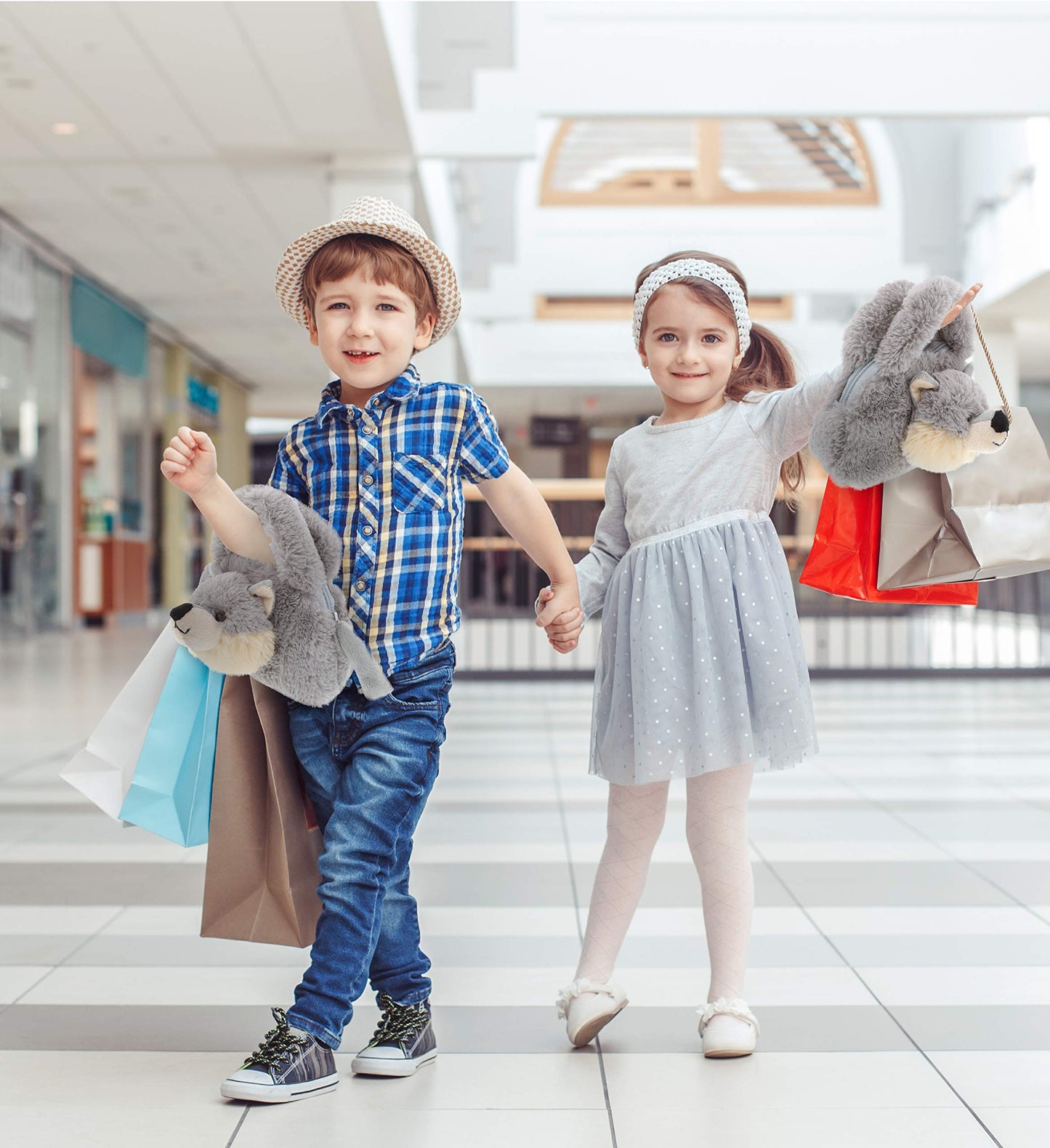 DolliBu Gray Wolf Plush Handbag – Soft Stuffed Animal Purse for Kids, Cute Toy Hand Bag for Pretend Play, Dress Up & Accessories