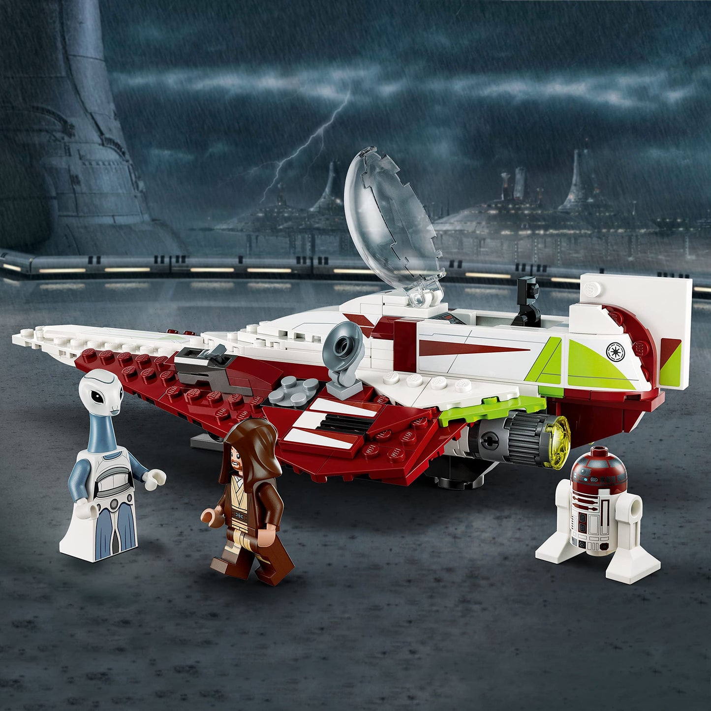 LEGO Star Wars Obi-Wan Kenobi Jedi Starfighter 75333 Toy Set with Minifigures, Lightsaber & Clone Starship, Ages 7+, Gift for Kids