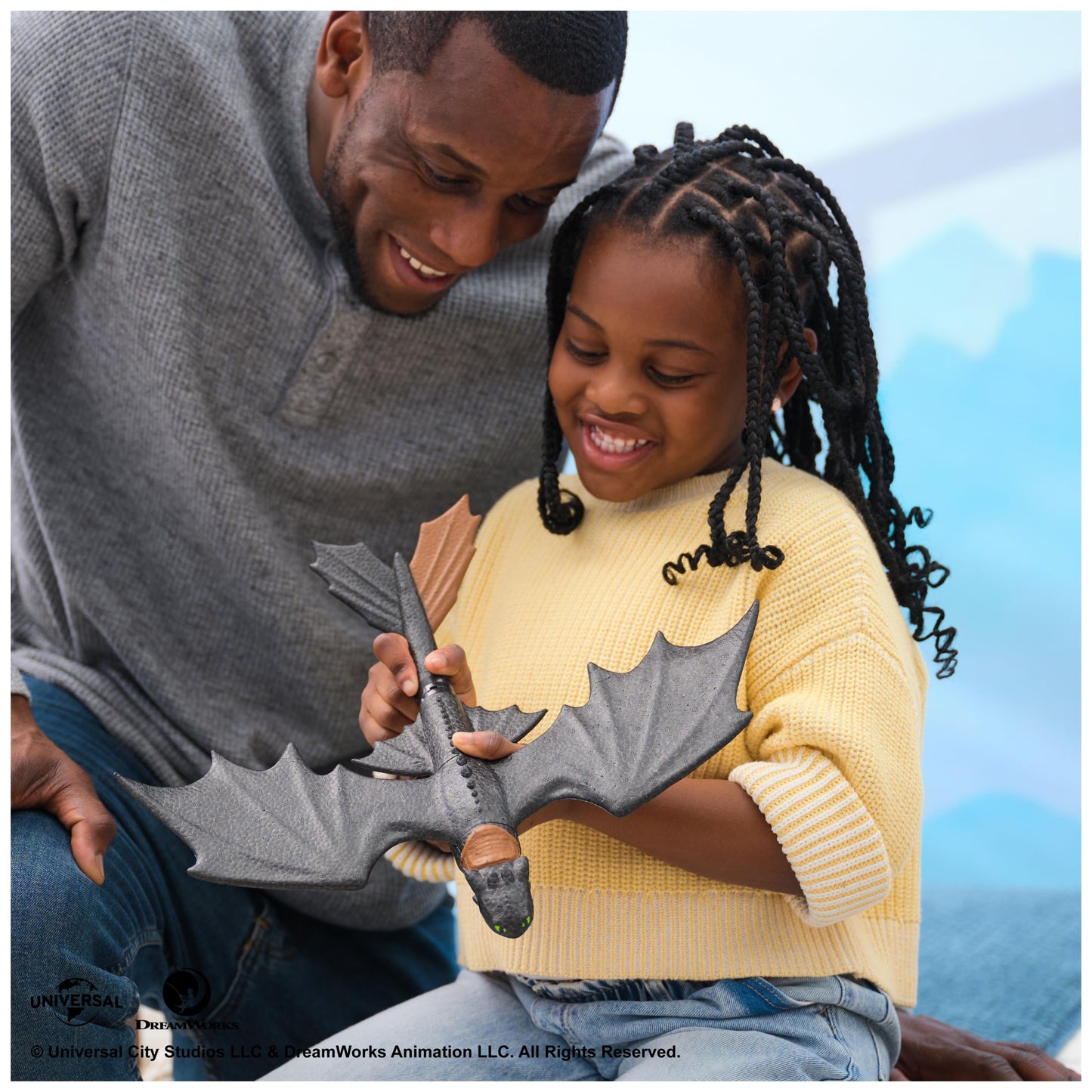 DreamWorks How to Train Your Dragon Toothless Crossbow Launch Glider, Flying Stunt Toy for Kids Ages 4+, Amazon Exclusive