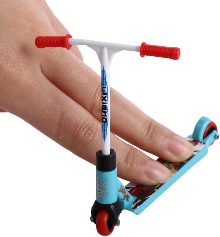 2Pcs Mini Finger Scooters - Tiny 2-Wheel Trick Toys for Parties, Finger Training, Magic Kits, Juggling Sets & Birthday Gifts