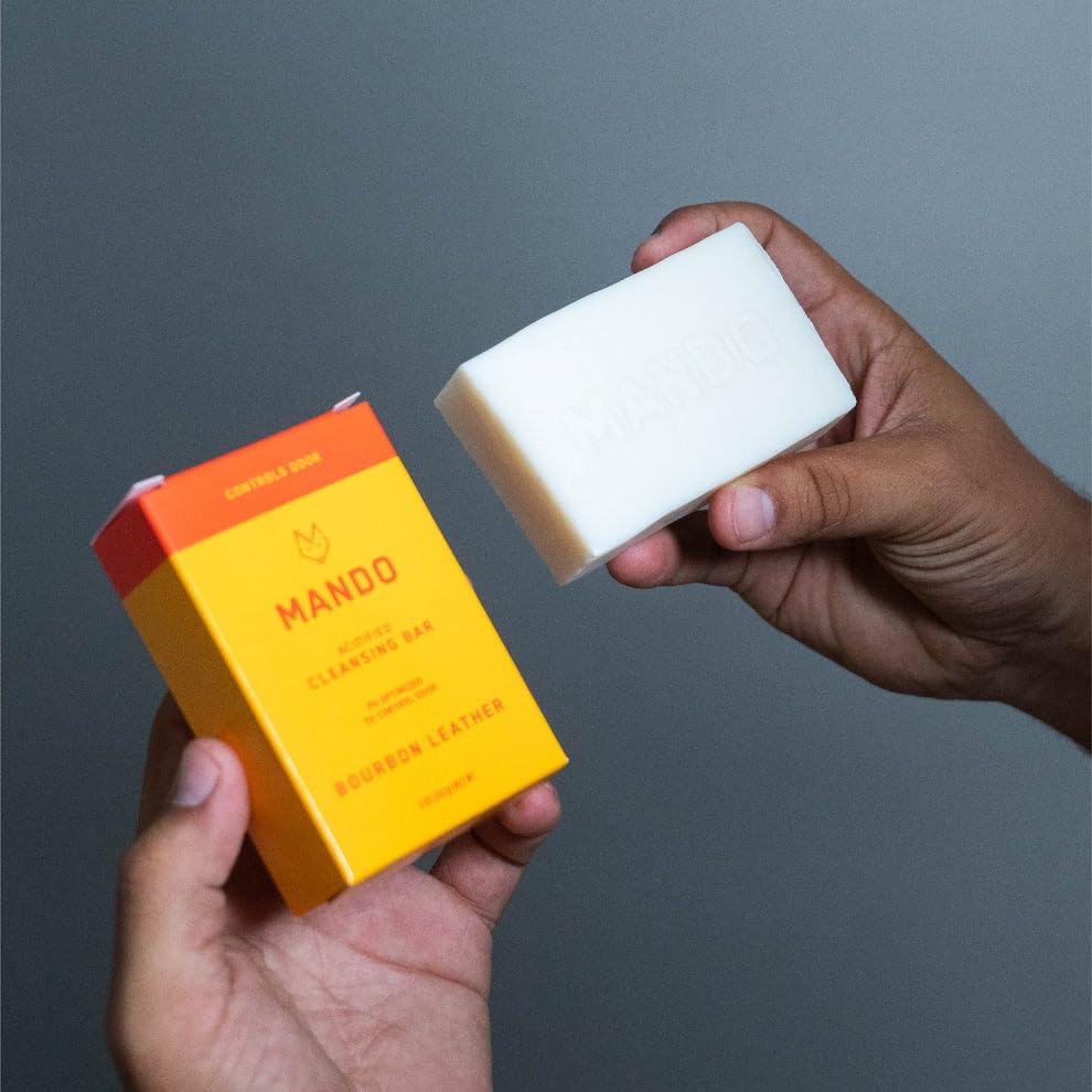 Mando Acidified Cleansing Bar – 24H Odor Control, Moisturizing, SLS & Paraben Free, Gentle on Sensitive Skin – Bourbon Leather Scent