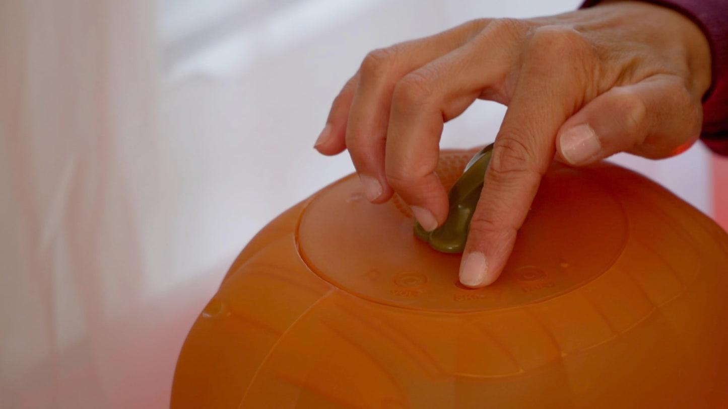 ANIMAT3D Jabberin' Jack Talking Animated Pumpkin with 8 Inch Screen and Built-in Projector + Speaker