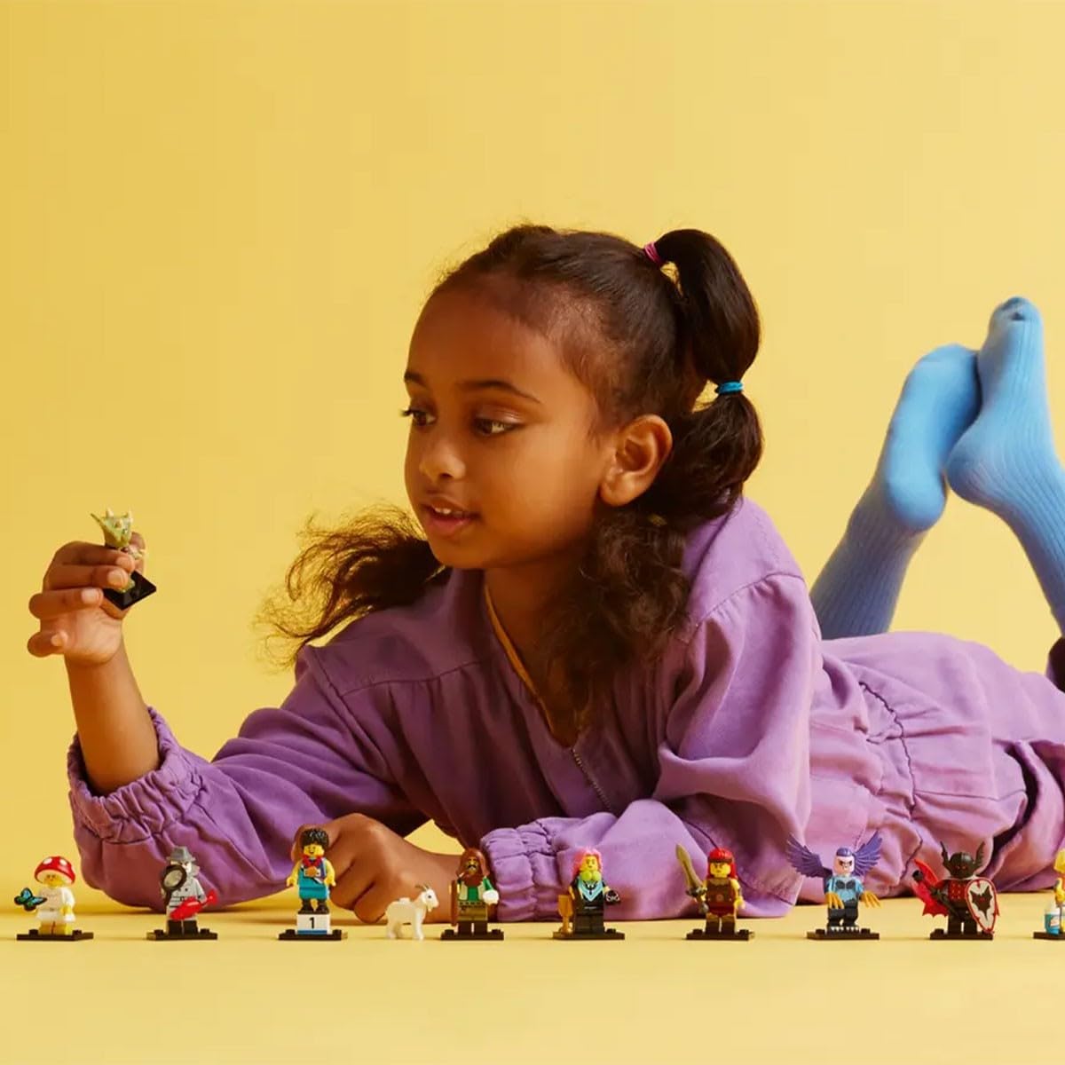 LEGO Minifigures Series 25 Collectible Surprise Figures, Adventure Toy Set for Kids 5+, Mystery Gift for Boys & Girls, 71045