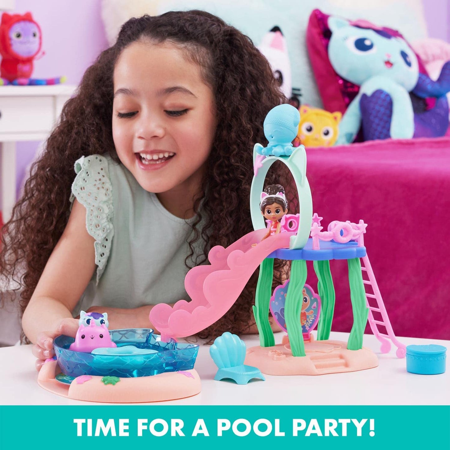 Gabby’s Dollhouse, Purr-ific Pool Playset with Gabby and MerCat Figures, Color-Changing Mermaid Tails and Pool Accessories Kids Toys for Ages 3 and Up