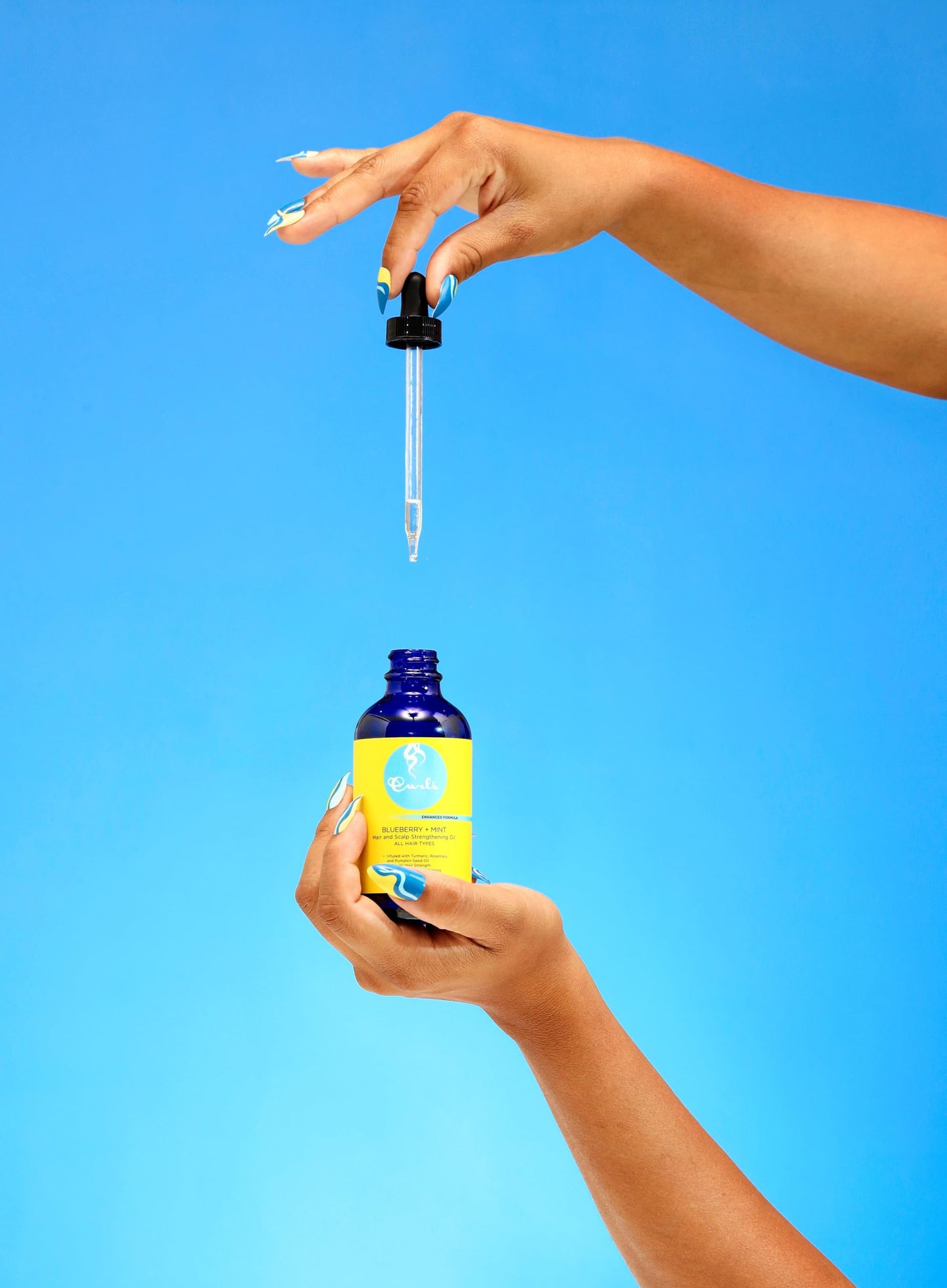 Curls Blueberry Bliss Blueberry & Mint Hair & Scalp Strengthening Oil – 4oz | With Turmeric, Rosemary & Pumpkin Seed | For All Hair Types