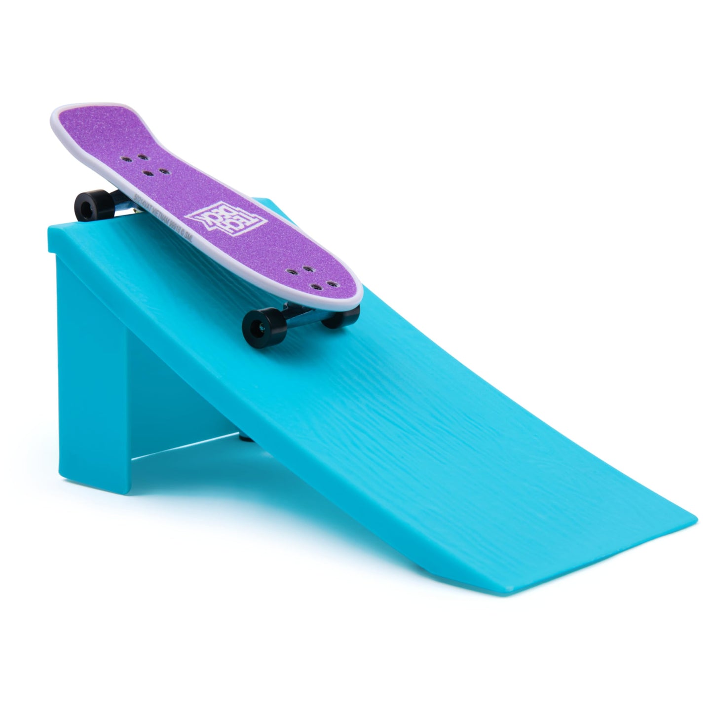 Tech Deck, Powell Peralta Legends SK8Shop Bonus Pack with Ramp, Collectible and Customizable Mini Skateboards, Kids Toys for Ages 6 and up