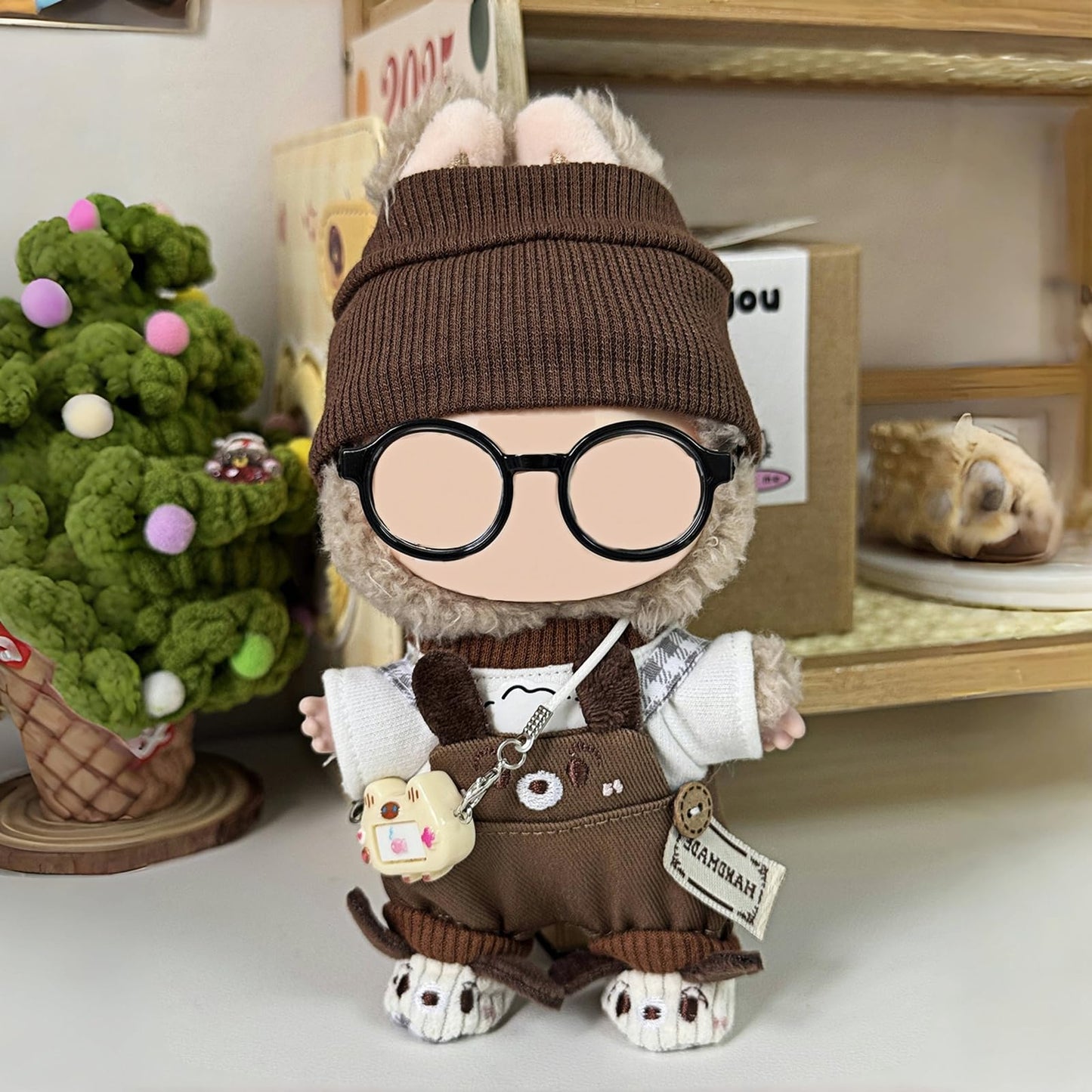 6-Piece 17cm Doll Clothes Set – T-Shirt, Overalls, Hat, Glasses, Camera & Shoes Accessories for 17cm Dolls, No Doll Included