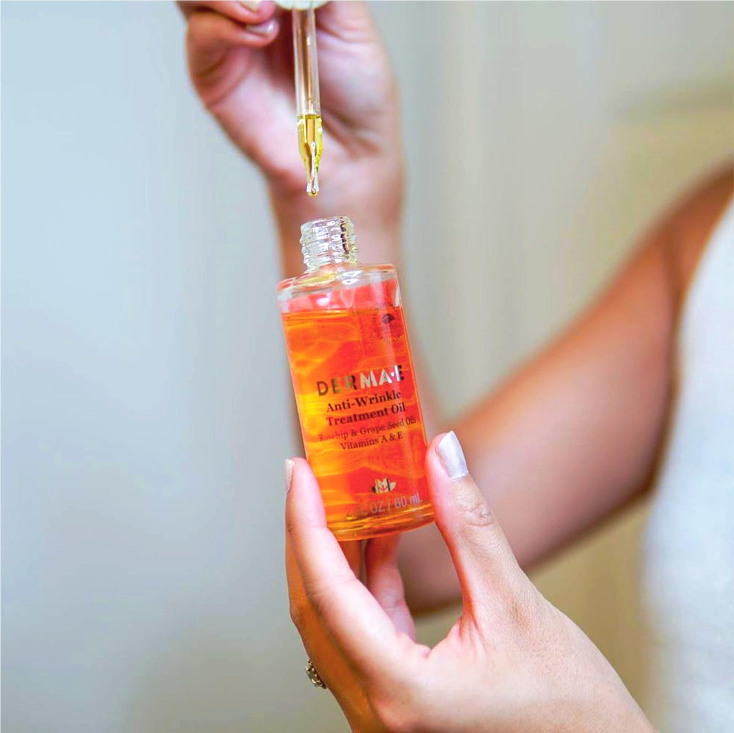 DERMA E Anti-Wrinkle Treatment Oil – Vitamin A & E Face Oil, Fragrance-Free Anti-Aging Moisturizer for Youthful Skin, 2 oz