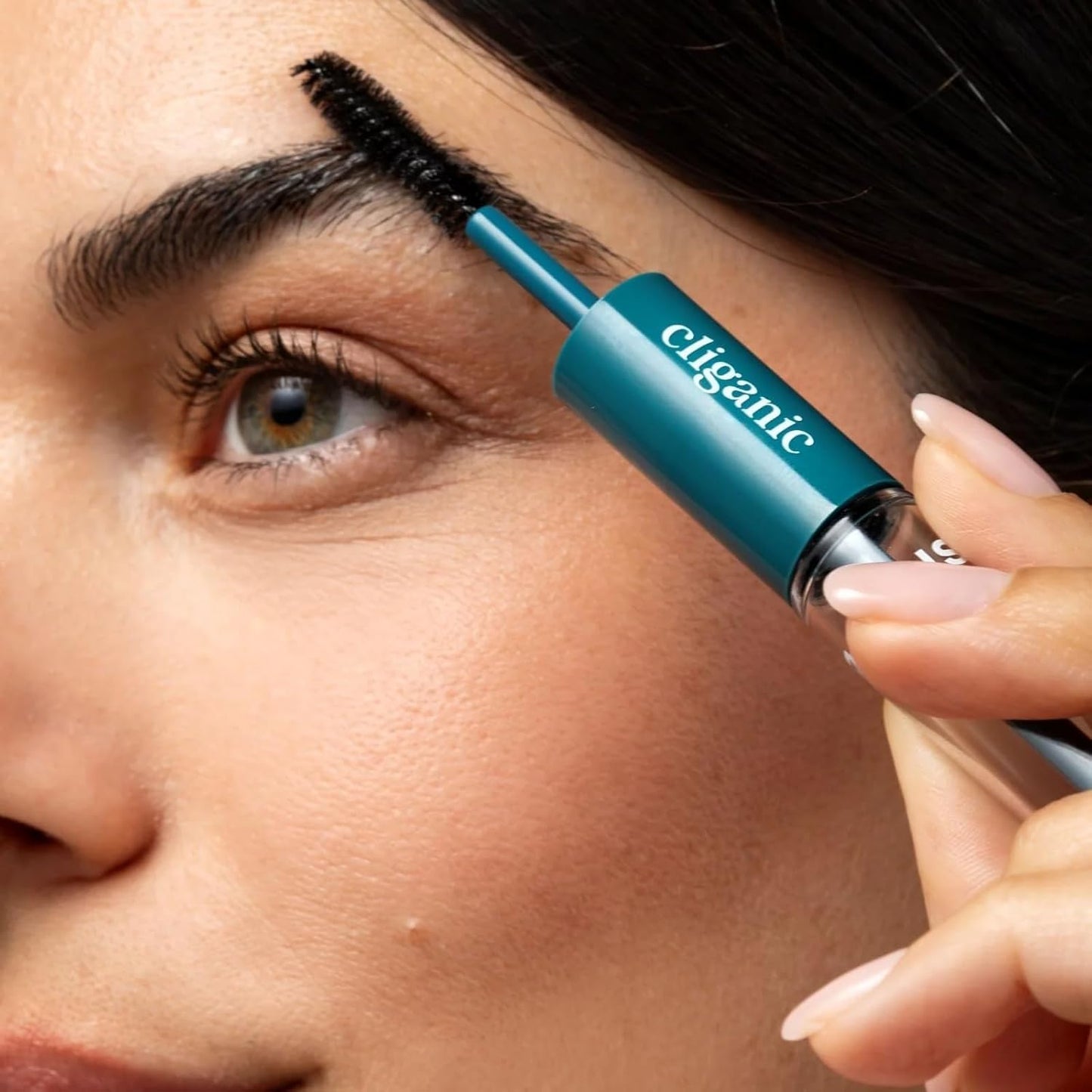 Cliganic Organic Castor Oil, 100% Pure - For Hair, Skin, Face, Eyelashes & Eyebrows | Natural Cold Pressed Unrefined Hexane-Free (8oz)