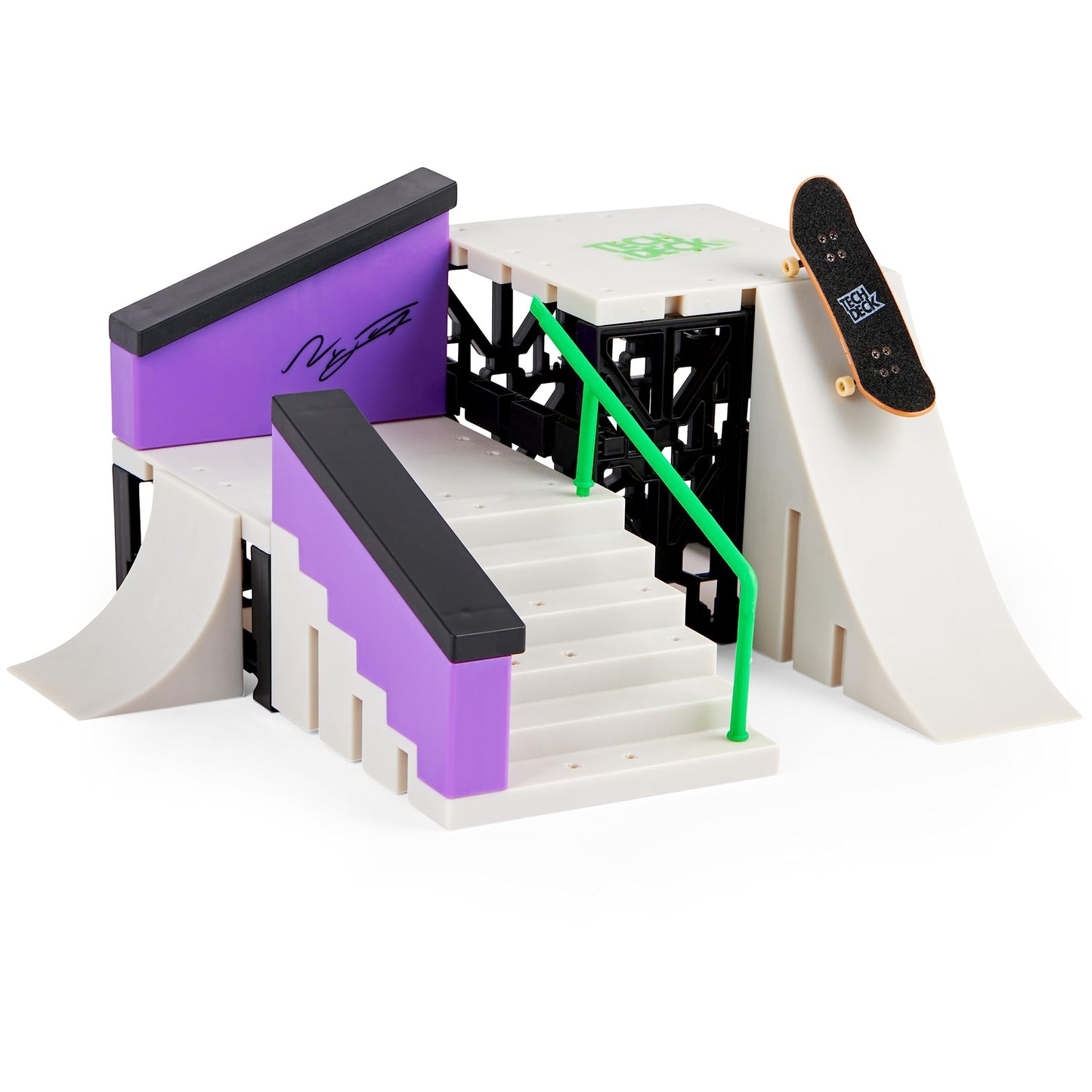 Tech Deck, Nyjah Skatepark X-Connect Park Creator, Massive Customizable Skatepark Ramp Set with Exclusive Fingerboard, Kids Toy for Ages 6 and up