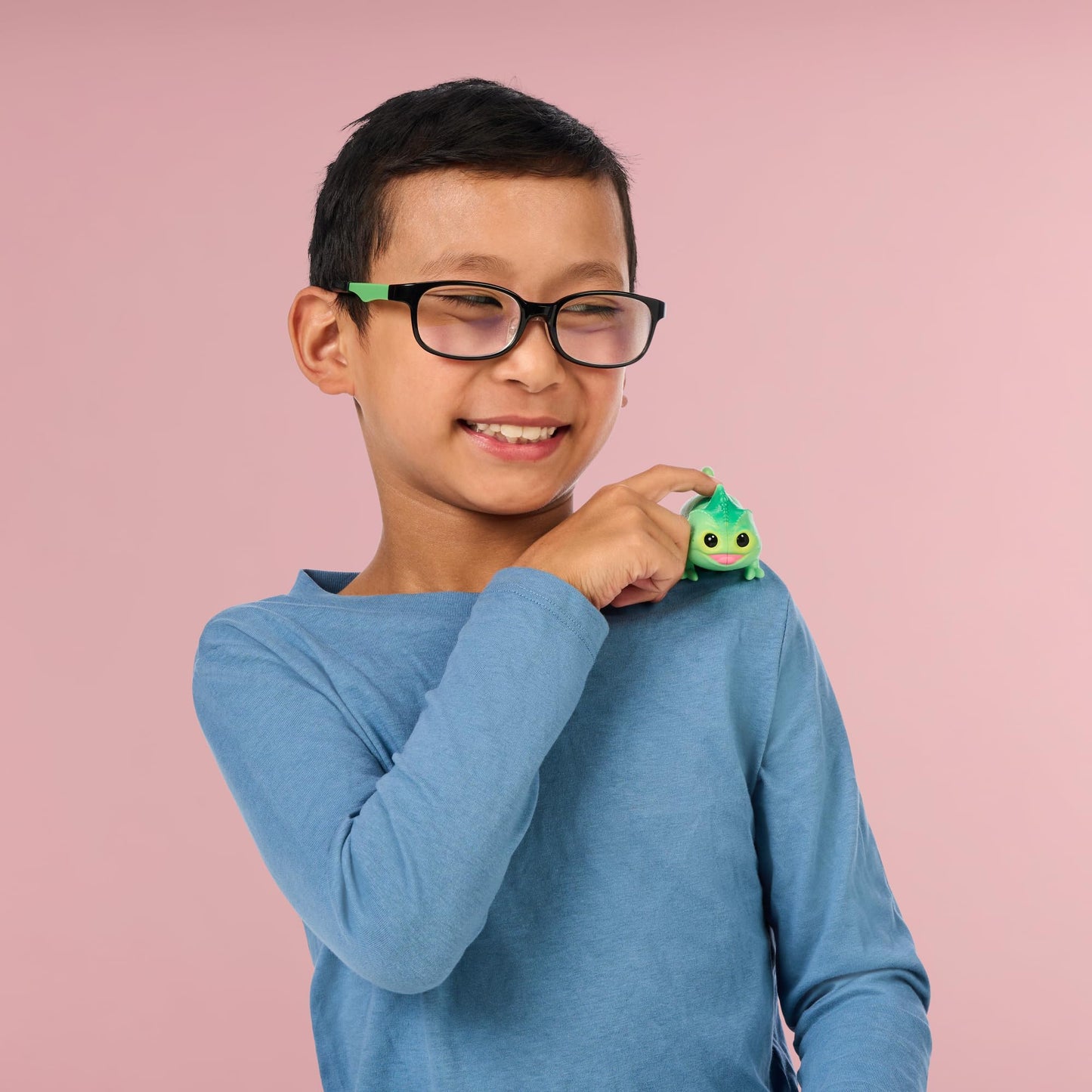 Little Live Pets Needees Electronic Toys, Interactive Wearable Toy Pets with 50+ Sounds and Score Tracker, Portable Pet Toys for Kids of Ages 5+