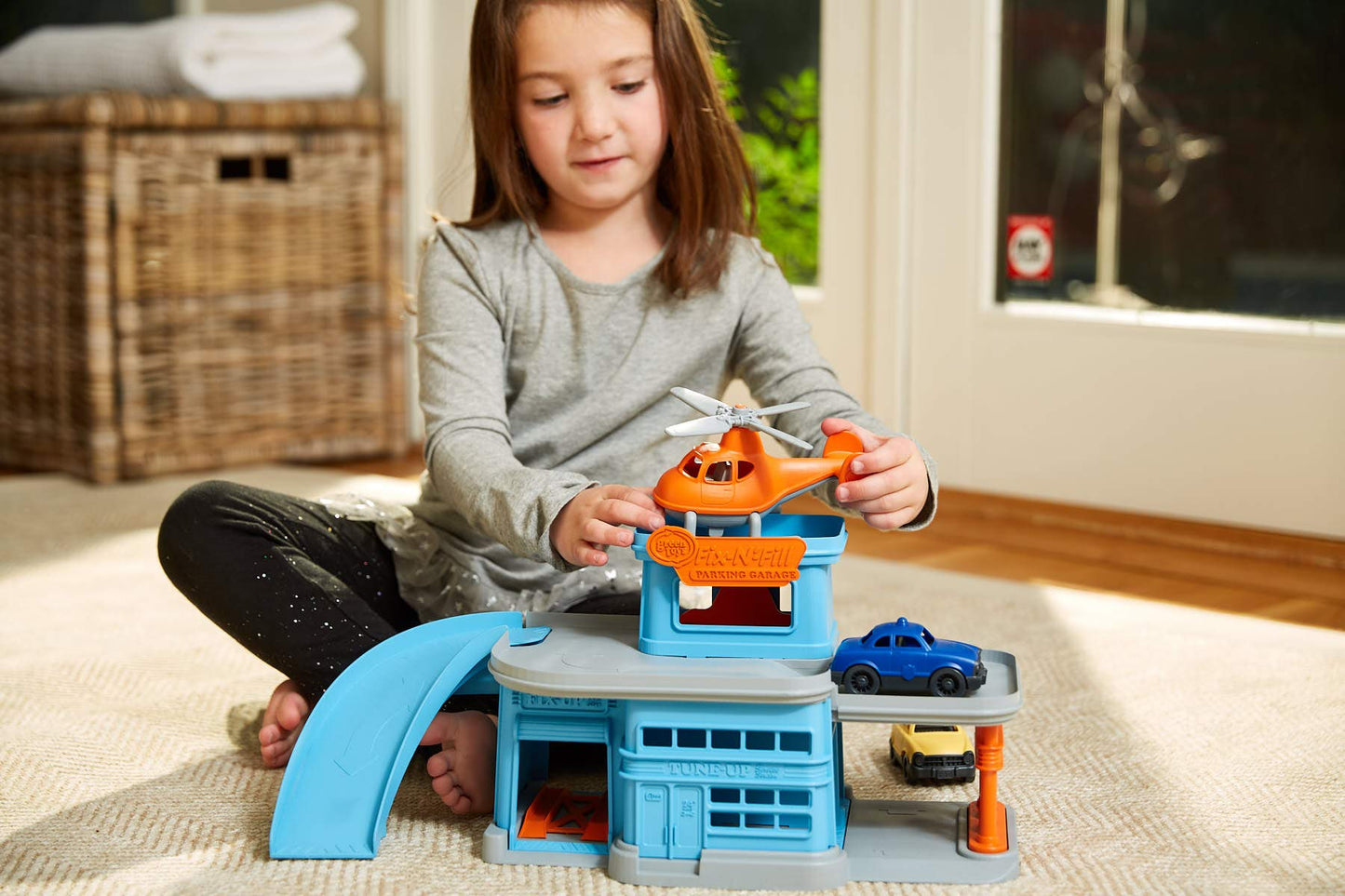 Green Toys 5-Piece Parking Garage Playset – Pretend Play, Motor Skills & Communication, BPA-Free, Dishwasher Safe, Recycled Plastic, USA