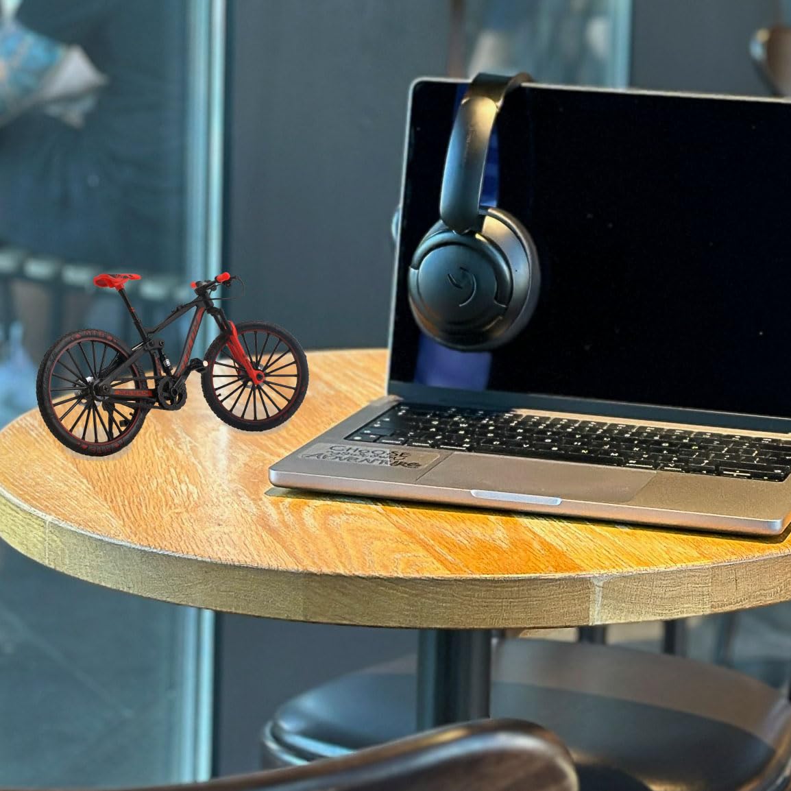 Ailejia Mini Finger Mountain MTB Bike Ornament – Downhill Racing Bicycle Toy, Cake Topper & Home Decoration, Black Red