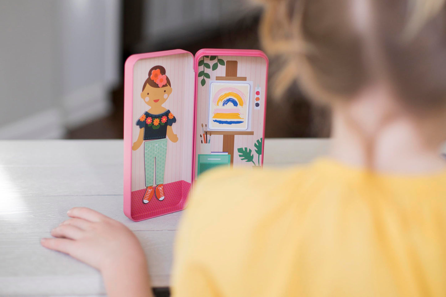 Petit Collage Shine Bright Studio Dress Up Game - Magnetic Board with Mix & Match Pieces, Ideal for Ages 3+, Includes 2 Scenes & 25 Creative Pieces