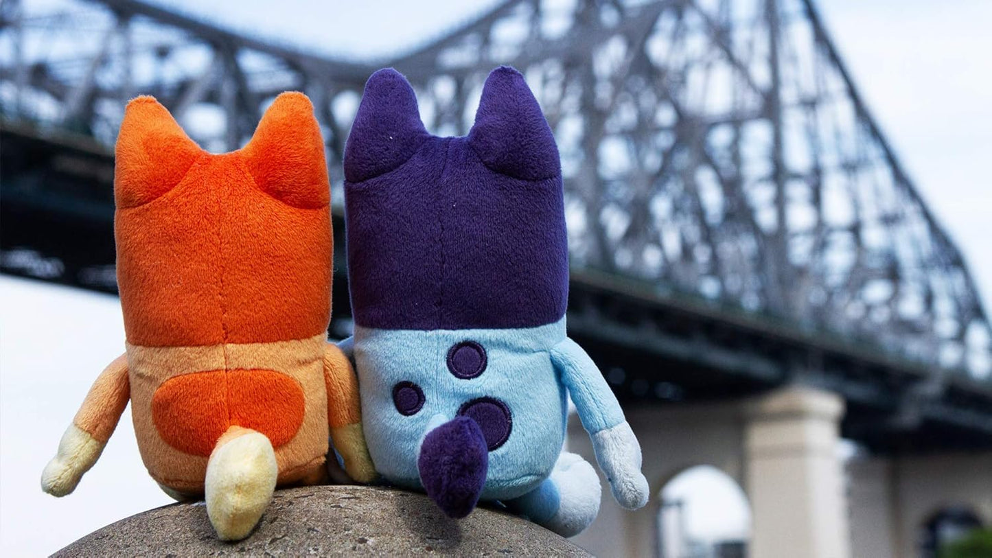 Bluey Bingo Plush Toys Bundle – Exclusive 2-Pack Soft Toys, Deluxe Fabric, Embroidered Detail, Plush Characters for Show Time or Story Time