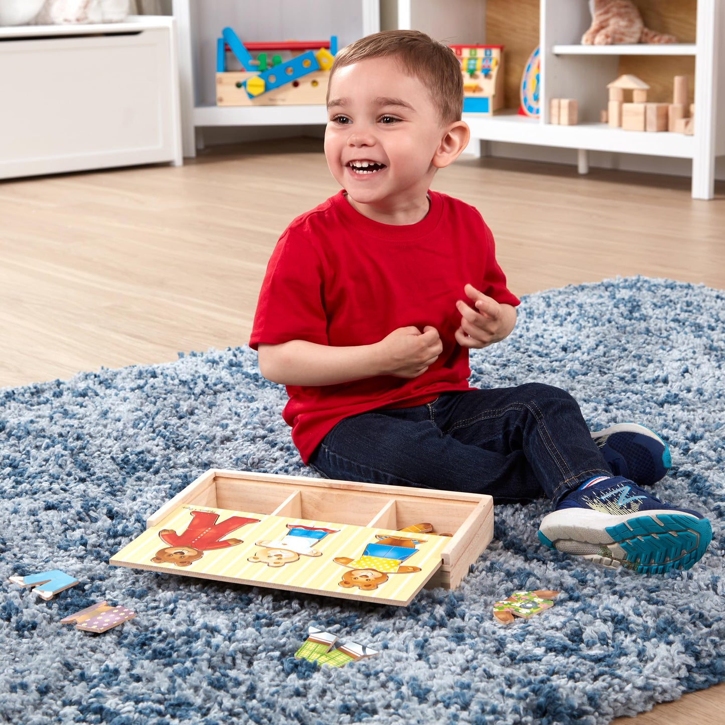 Melissa & Doug Wooden Bear Family Dress-Up Puzzle – 45-Piece Mix & Match Outfit Toy with Storage Case, Educational Sorting & Matching for Toddlers 3+