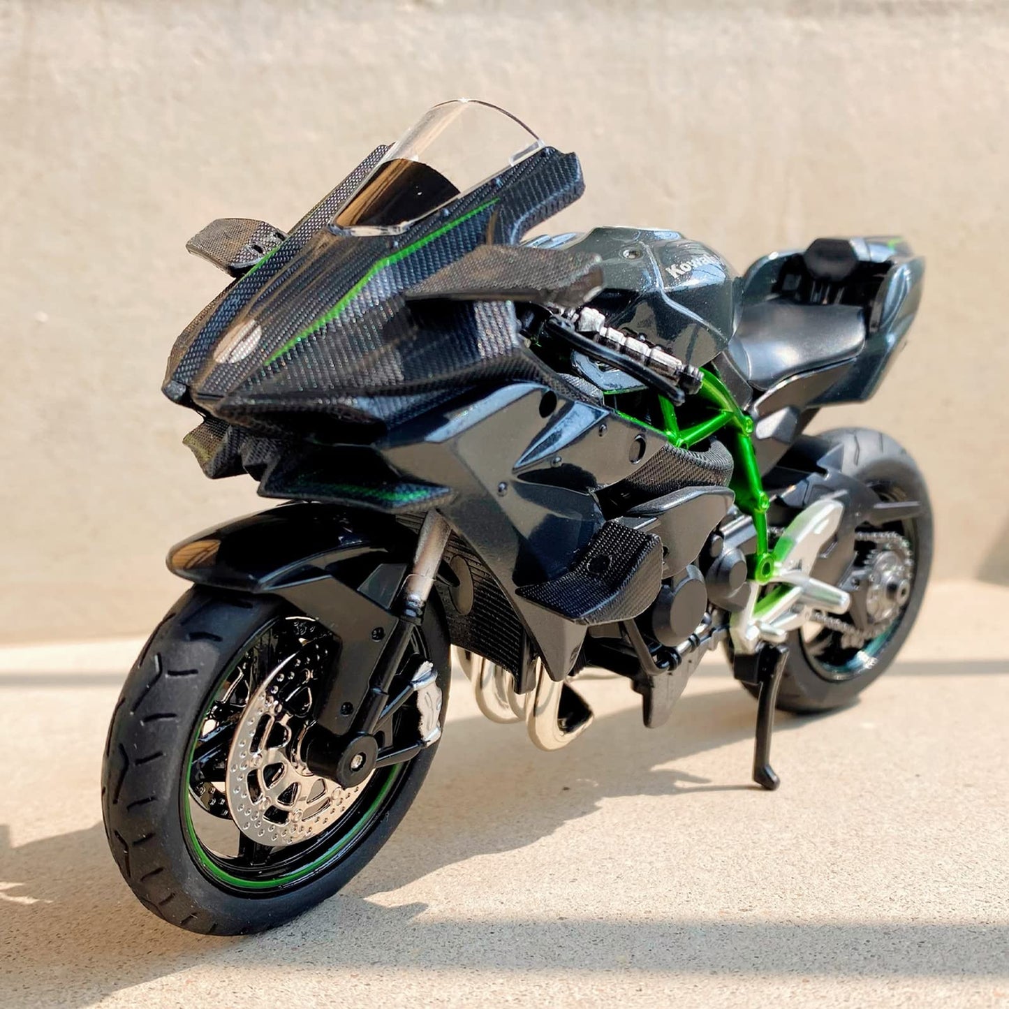 BDTCTK Compatible for 1:12 Kawasaki Ninja H2R Motorcycle DieCast Model, Suspension and Free Roller, Toy Car, Motorcycle Collection, Gift Black