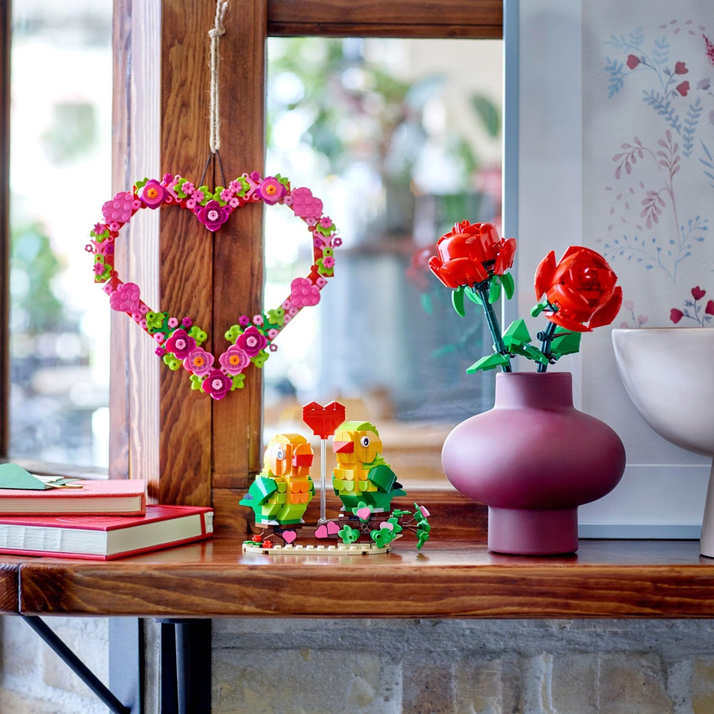 LEGO Heart Ornament Set, Ages 9+ – Fun DIY Building Toy for Kids, Girls & Boys, Arts & Crafts Gift, Wall Display Decoration 40638