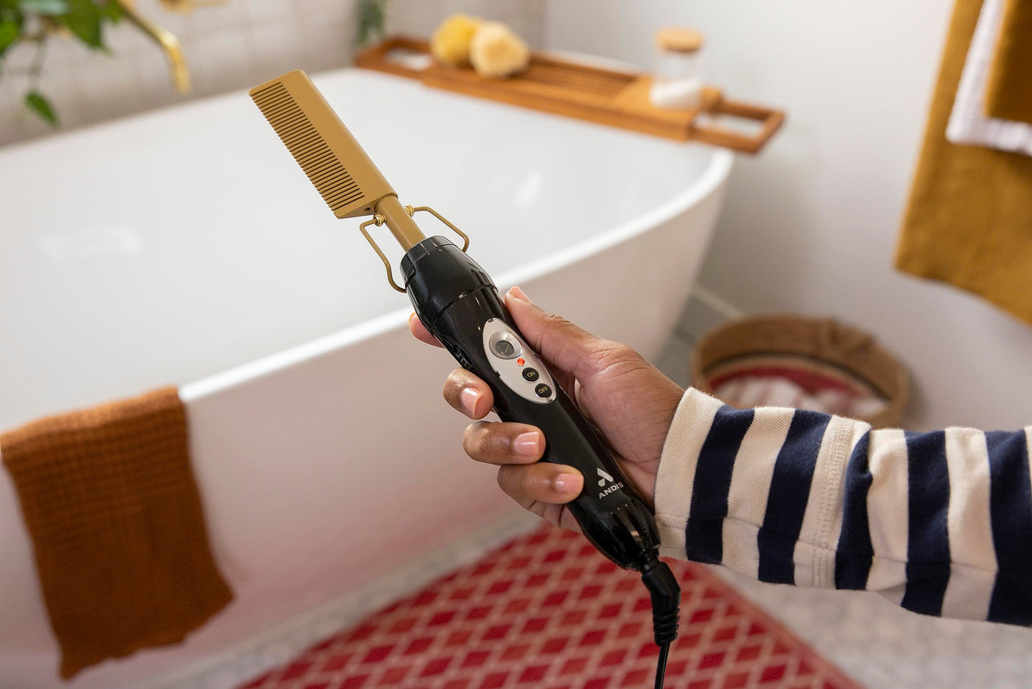 Andis 38335 Professional Ceramic Press Comb – 450°F High Heat Hair Straightener with Dual Voltage, 20 Heat Settings & Auto Shut-Off, Gold