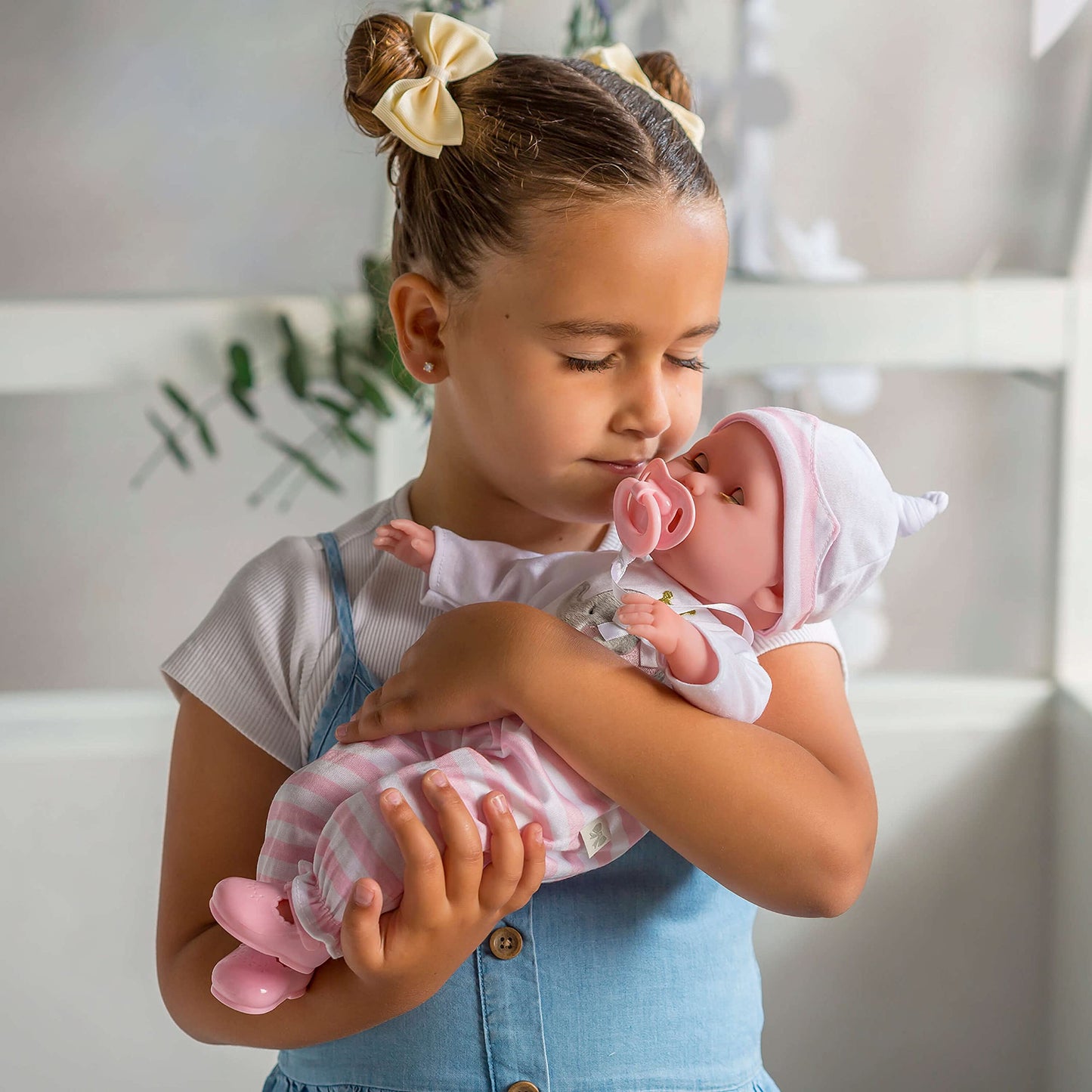 15" Realistic Baby Doll with Open/Close Eyes - JC Toys Berenguer Boutique, 10-Piece Gift Set with Bottle, Rattle & Pacifier, Pink, Ages 2+