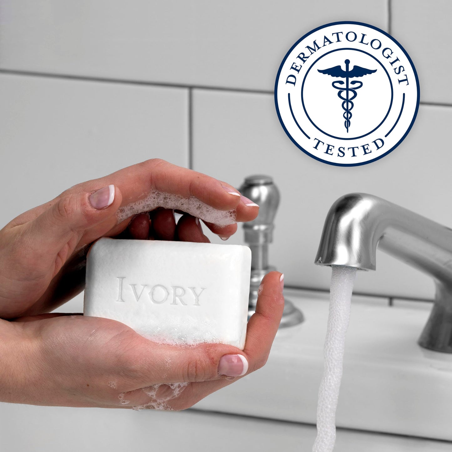 Ivory Gentle Bath Bar Soap, 4oz 4-Pack – 99.44% Pure, Plant-Based Cleansers, Original Scent, Family-Friendly, No Parabens or Phthalates