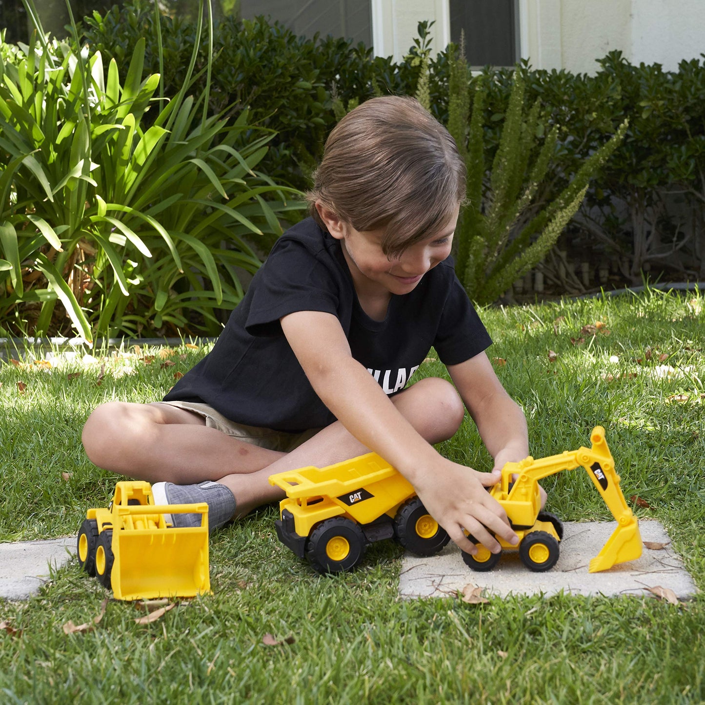 Cat Construction 7" Dump Truck, Loader & Excavator toys Combo Pack