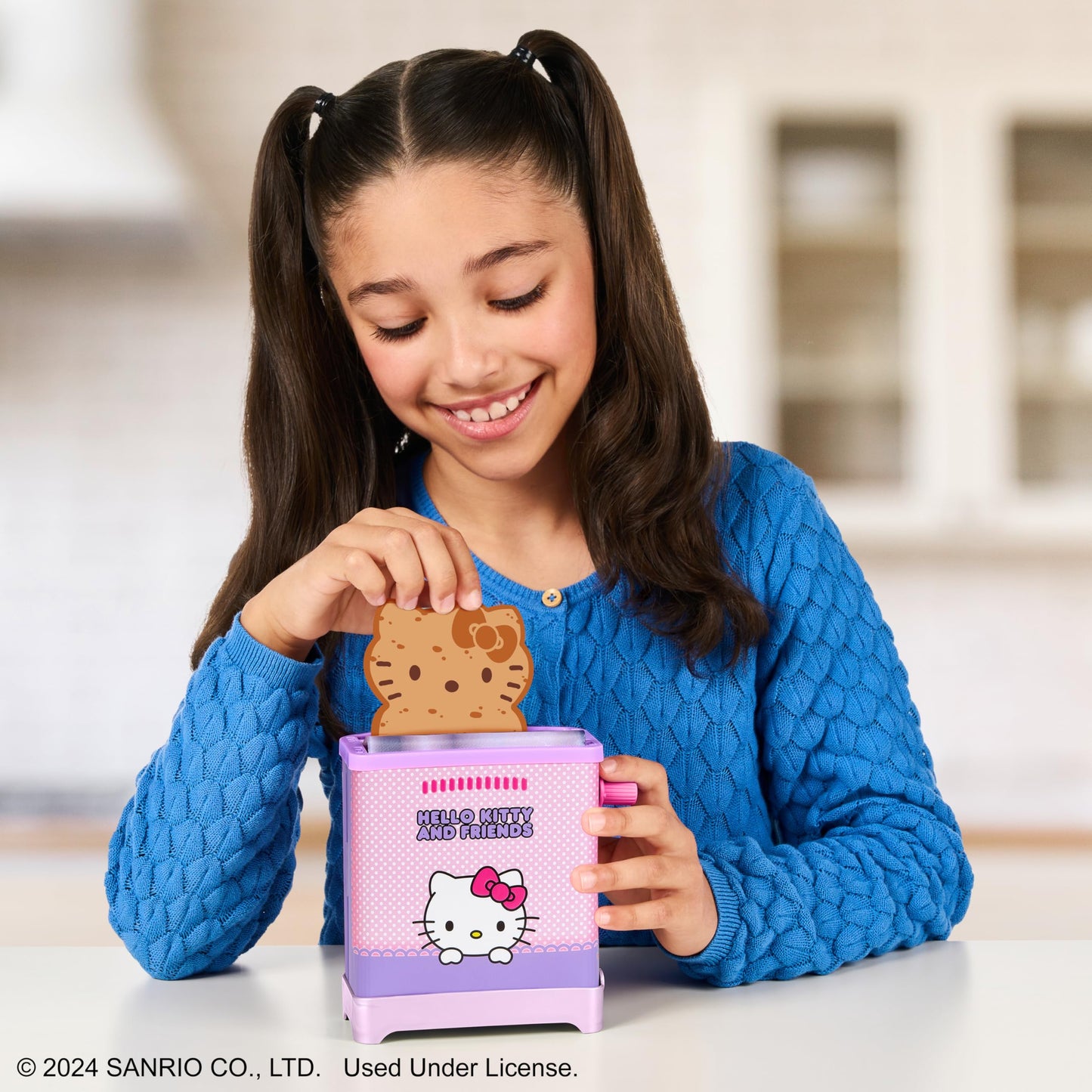 Cookeez Makery Hello Kitty and Friends Toasty Treatz Toaster | Squishy, Scented Plush Surprise | Pop-in-Bread, 6 Collectible Characters