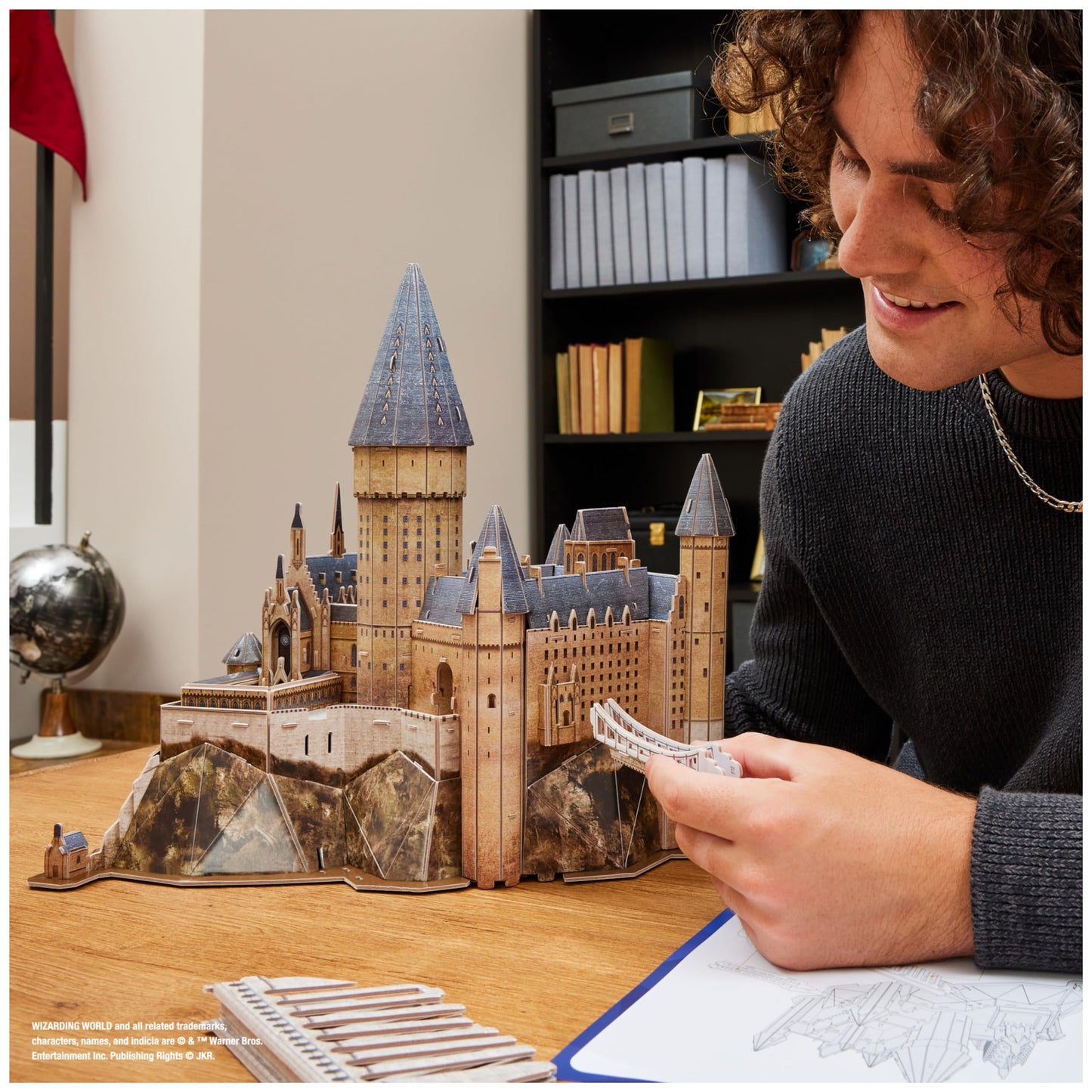 4D Build, Harry Potter Hogwarts Castle 3D Puzzle Model Kit 209 Pcs | Harry Potter Gifts Desk Decor | Building Toys | 3D Puzzles for Adults & Teens 12+