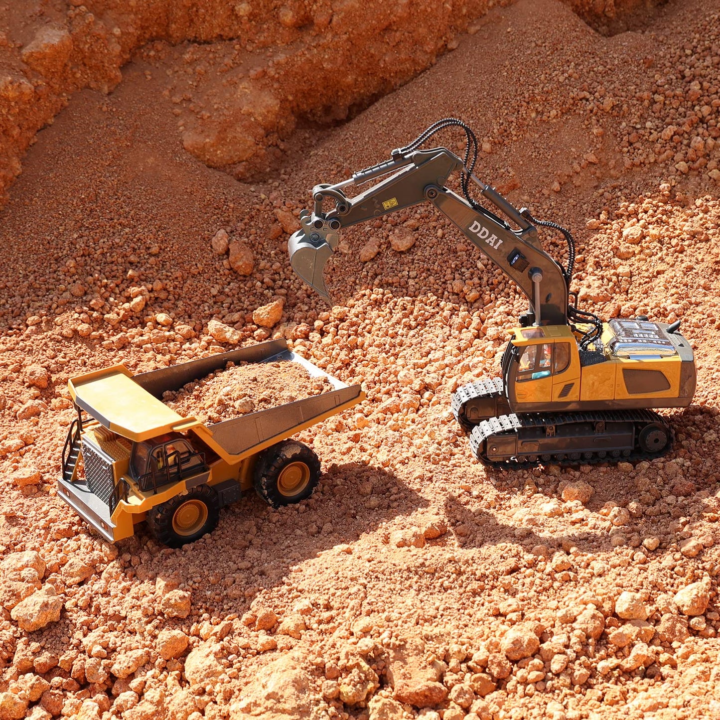 DDAI RC Excavator Toy for Kids – Rechargeable Remote Control Construction Digger with Metal Shovel, Gift for Boys Ages 3-12+