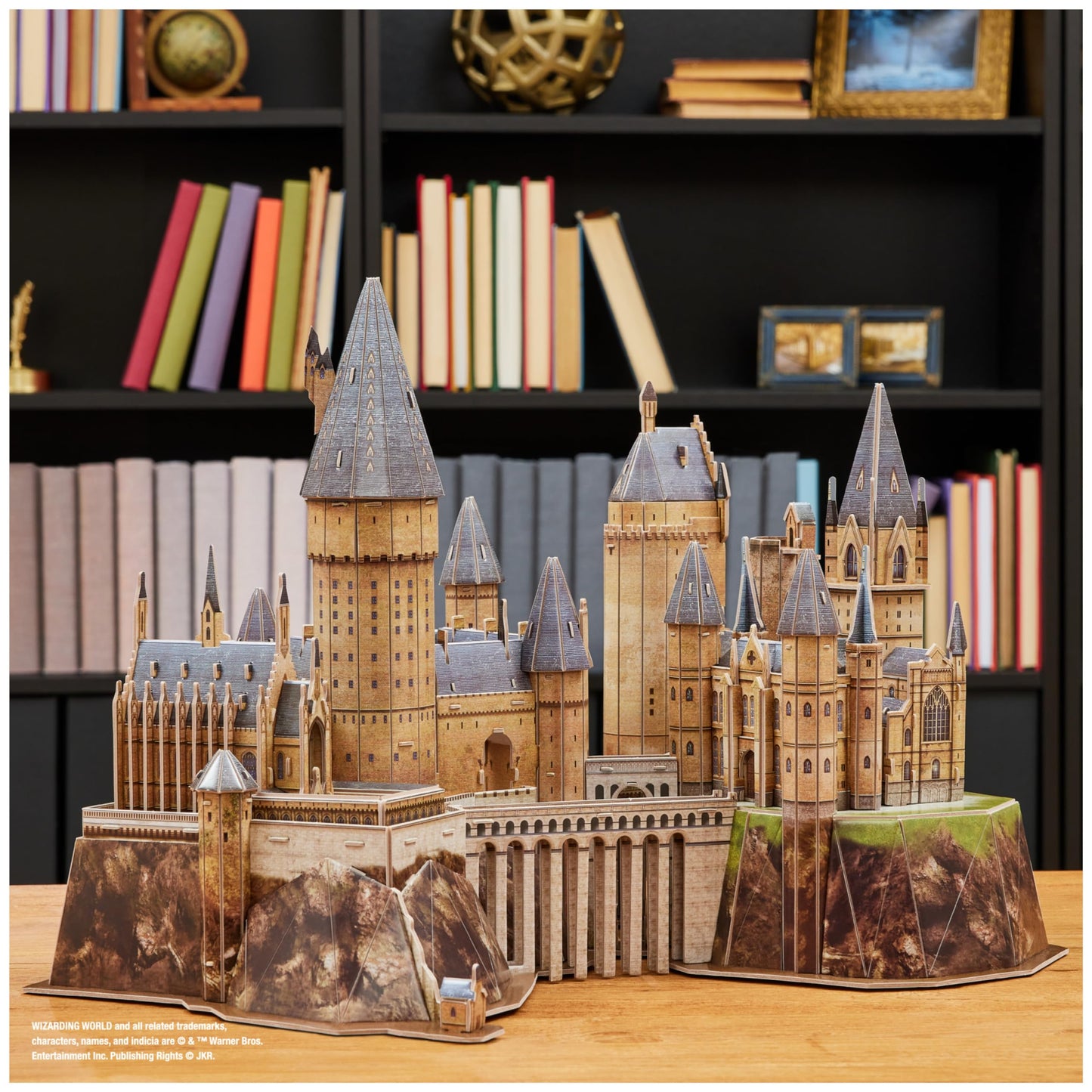 4D Build, Harry Potter Hogwarts Castle 3D Puzzle Model Kit 209 Pcs | Harry Potter Gifts Desk Decor | Building Toys | 3D Puzzles for Adults & Teens 12+